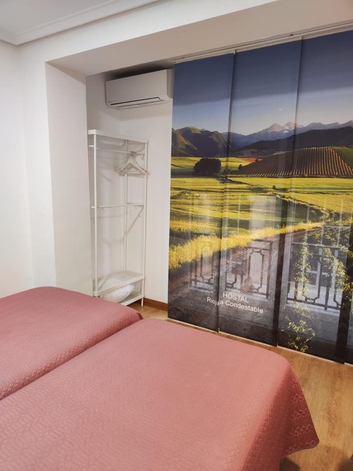 Hostal Rioja Condestable Logrono Luaran gambar